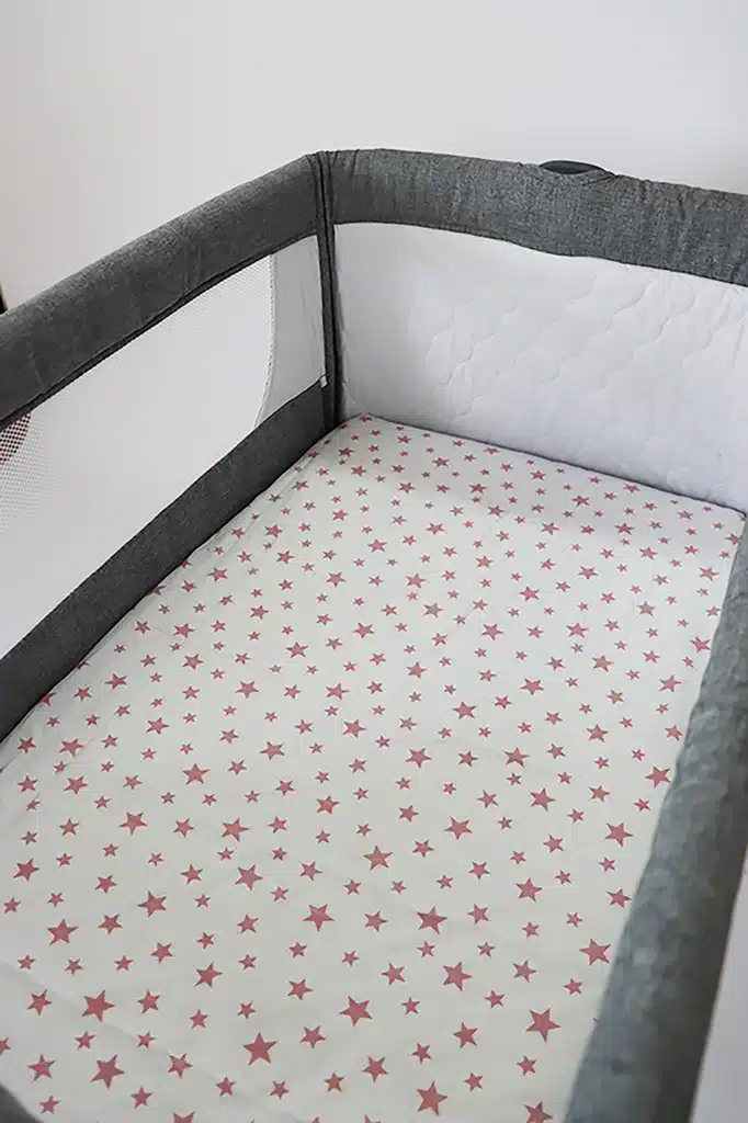 Drap Housse cododo / berceau Blanc Etoiles Rose