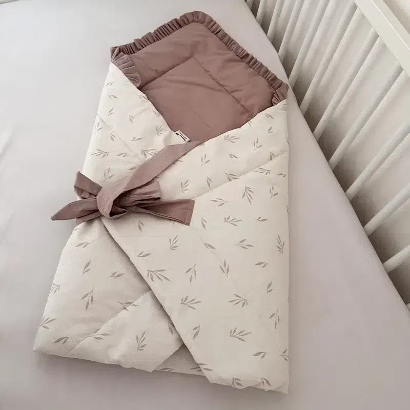 Nid d’ange Feuilles Beige dès la naissance